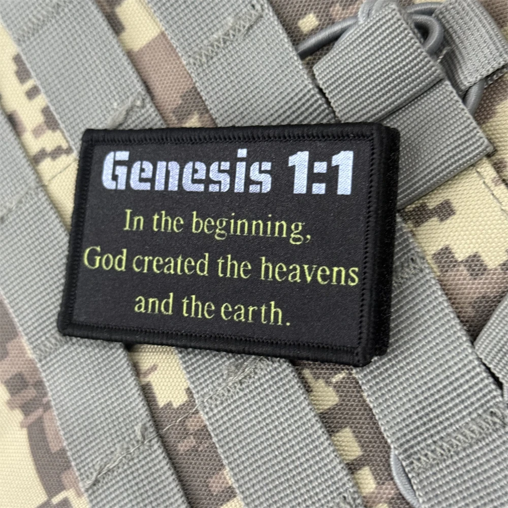 Genesis 1:1 versículo de la Biblia parche divertido insignia de moral táctica gancho impreso y bucle mochila ropa pegatina decorativa brazalete - imagen 4