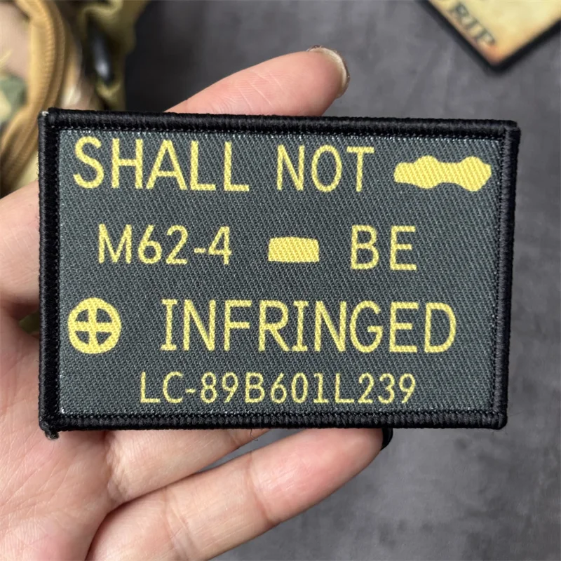 Parche estampado "SHALL NOT BE INFRINGED" para ropa, insignia de moral táctica, parche militar con gancho, pegatina para mochila, brazalete - imagen 5