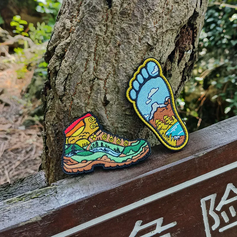 Zapatos de senderismo para aventuras al aire libre, insignia bordada, pies de la selva, paisaje creativo, chaquetas de moral, brazalete, parches para mochila de costura DIY - imagen 3