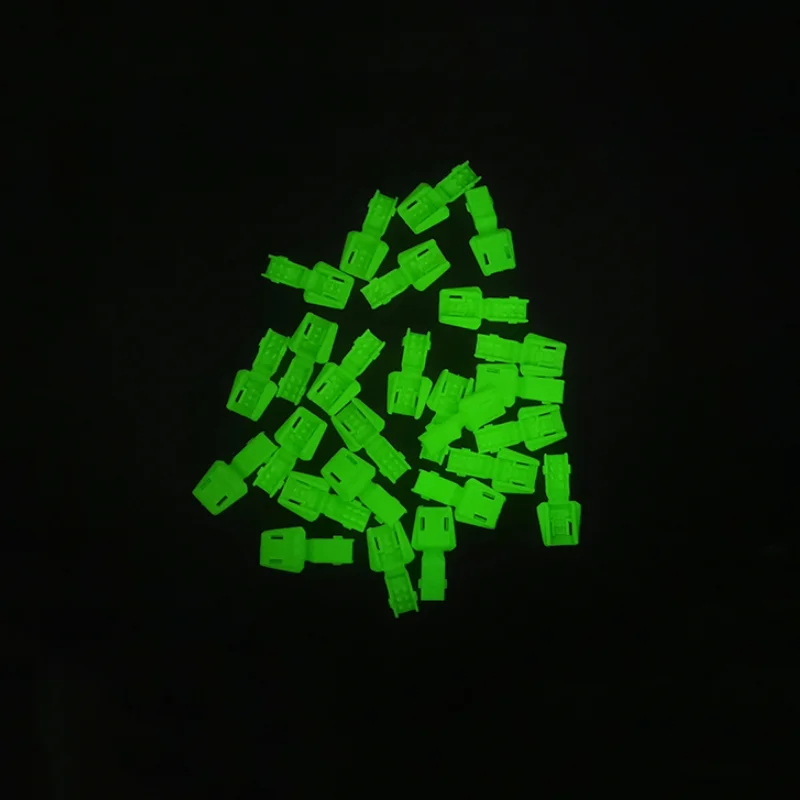 Cerraduras de cordón de Paracord antideslizantes, Clip trasero luminoso para tapón de 2-4mm, cierre de extremo, bolsa Universal, cordones, ropa, hebilla de seguridad DIY - imagen 2