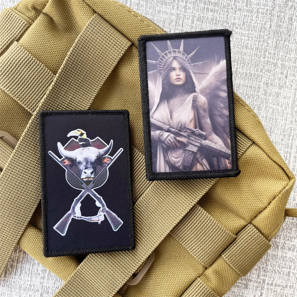 Parches de insignia de moral BLACK GUNS MATTER, mochila táctica de esqueleto de Anime, pegatina impresa de la libertad con pistola 2A Angel Woman Patriot - imagen 4