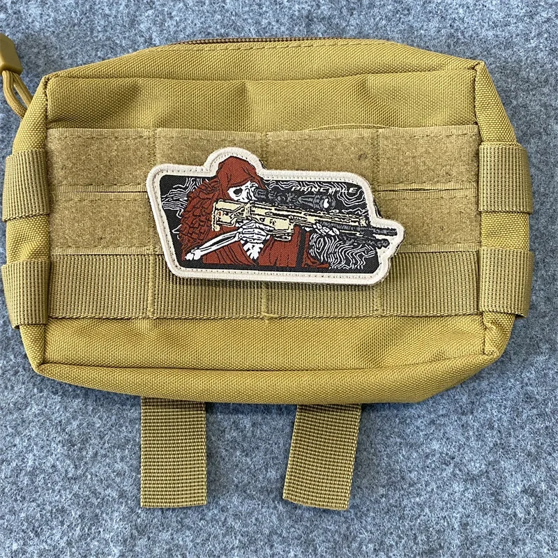 Parche de esqueleto de Guerrero, Insignia militar táctica del ejército fantasma, brazalete tejido de gancho y bucle, parches de mochila para ropa, aplique - imagen 3