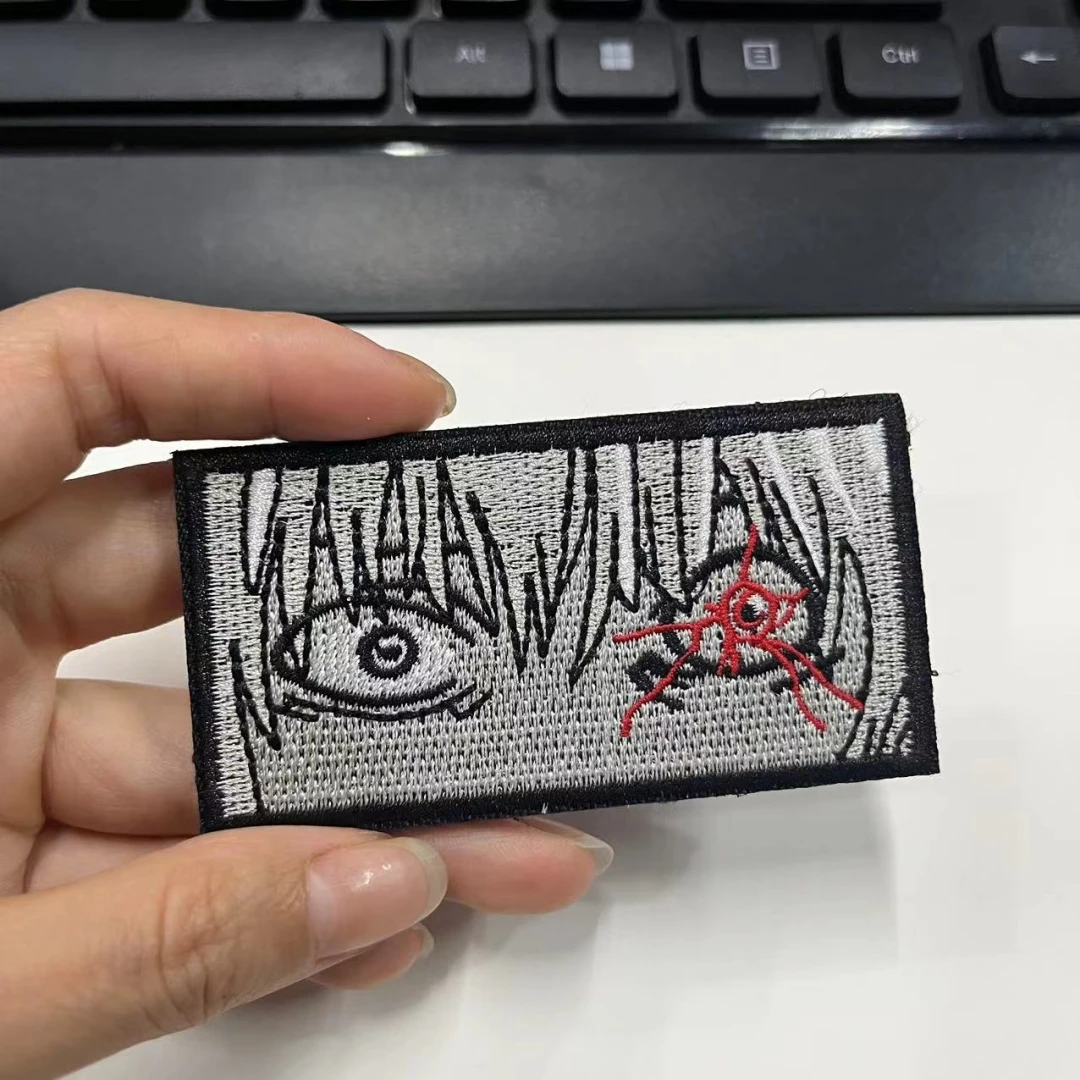 Insignia de ojo de personaje de Anime japonés, bordado de ojo, parches de gancho y bucle, brazalete táctico de moral, pegatina de mochila - imagen 3