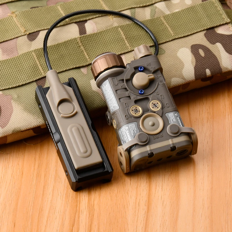 Airsoft NGAL láser nuevo NGAL Nylon rojo/verde/azul infrarrojo puntería luz estroboscópica LED blanca enchufe LA23 con interruptor de almohadilla de presión - imagen 4