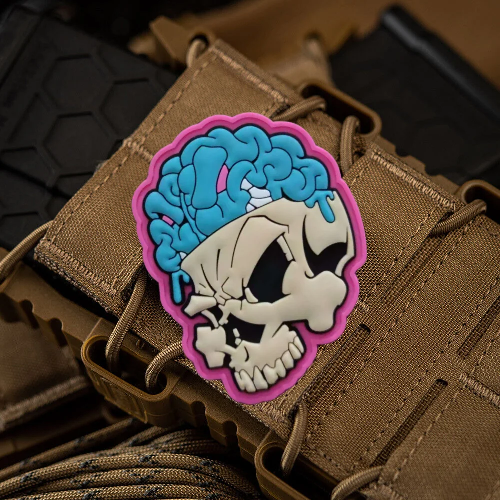 Parche de PVC con calavera y cerebral colorido para Halloween, parche con gancho y bucle de dibujos animados, brazalete del ejército, insignia de moral militar, pegatinas para mochila - imagen 2