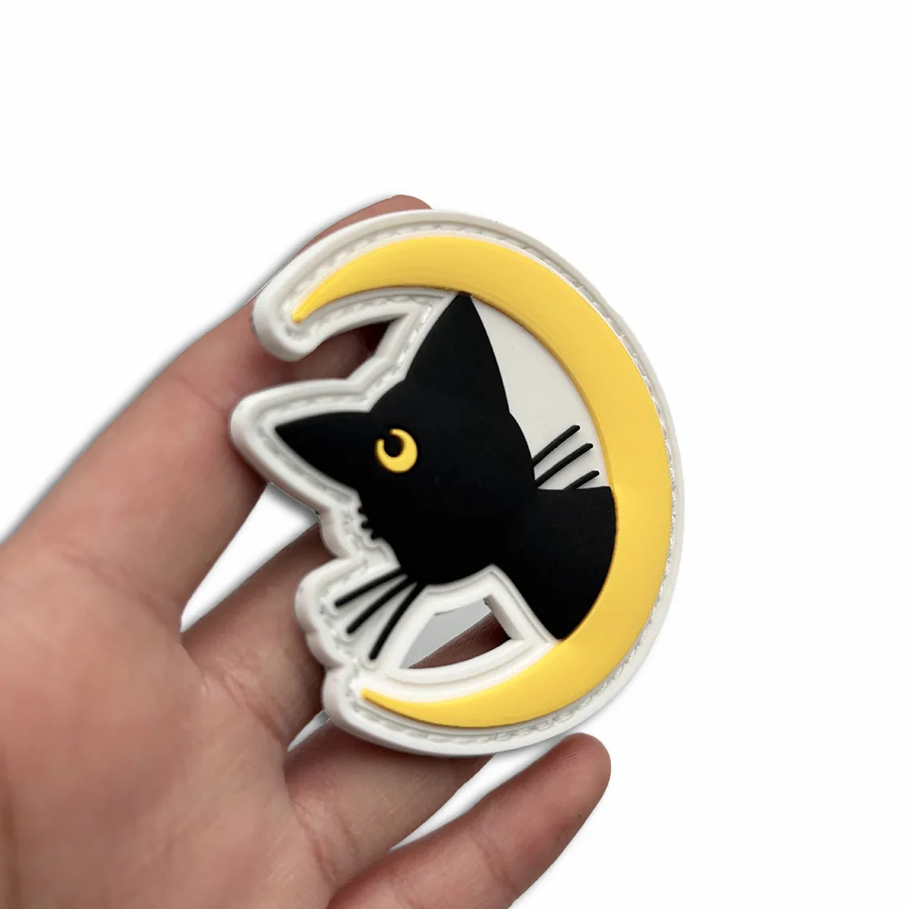 Divertida luna y gato, luz nocturna de goma suave de PVC, insignia de moral, parches tácticos de gancho y bucle, mochila para exteriores, pegatinas de apliques personalizadas - imagen 2