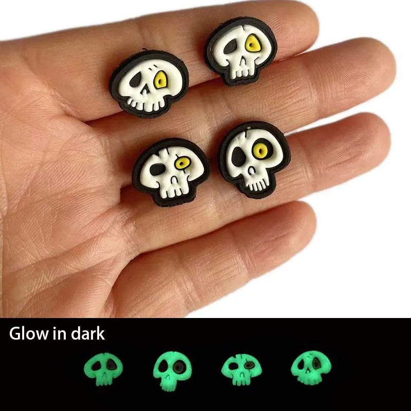 Parches luminosos PVC calavera con cierre gancho bucle para mochila