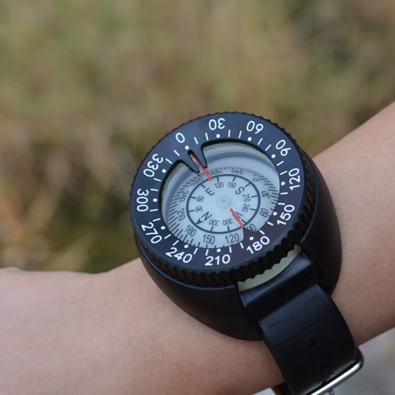 Brújula de buceo impermeable elástica tipo reloj para submarinismo - imagen 4