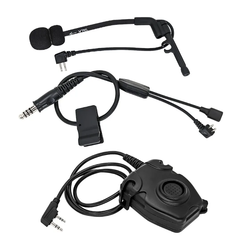 Un micrófono y cables negros sobre un fondo blanco