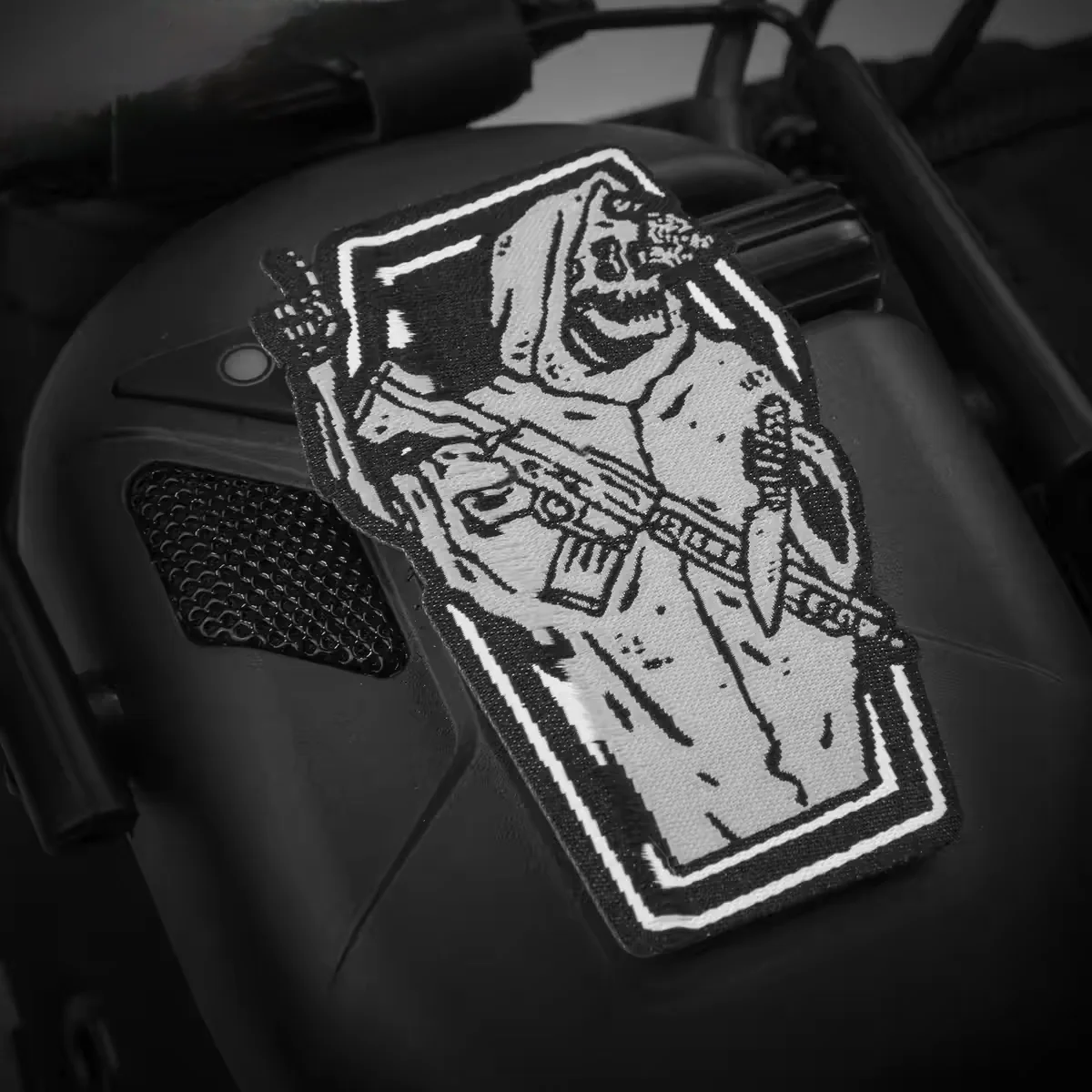 Parche de mochila al aire libre con brazalete bordado de calavera táctica - imagen 4