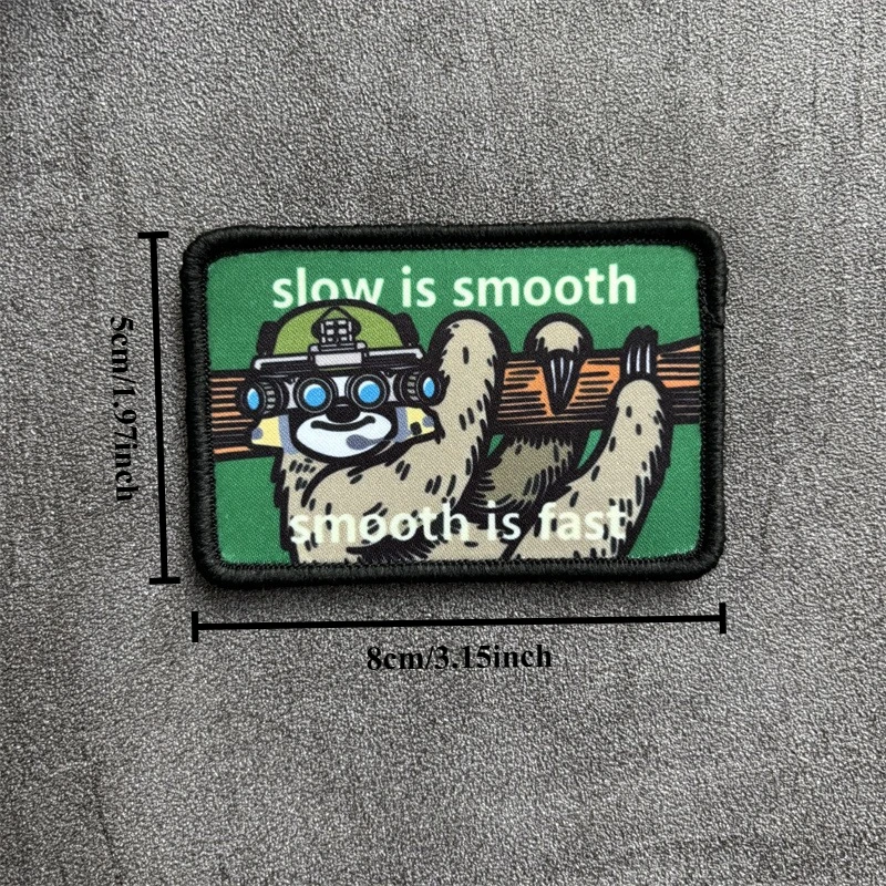Parche táctico militar impreso Slow Is Smooth–Is Fast con velcro - imagen 5