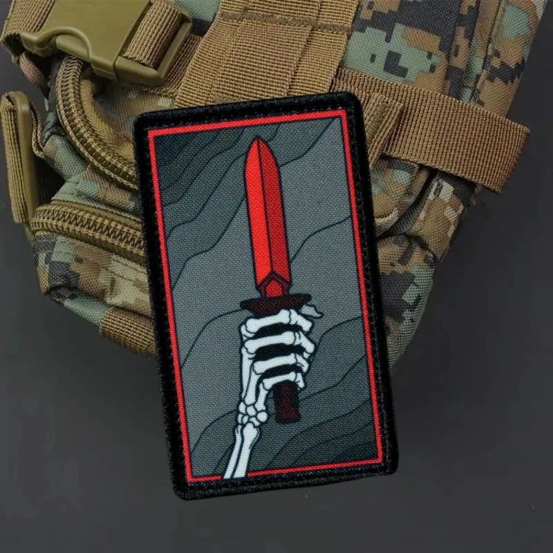 Parche táctico “Reparación por la batalla" en tela, brazalete militar, estampado de espada roja, insignia de moral, parches, pegatina para mochila de combate Klett - imagen 5