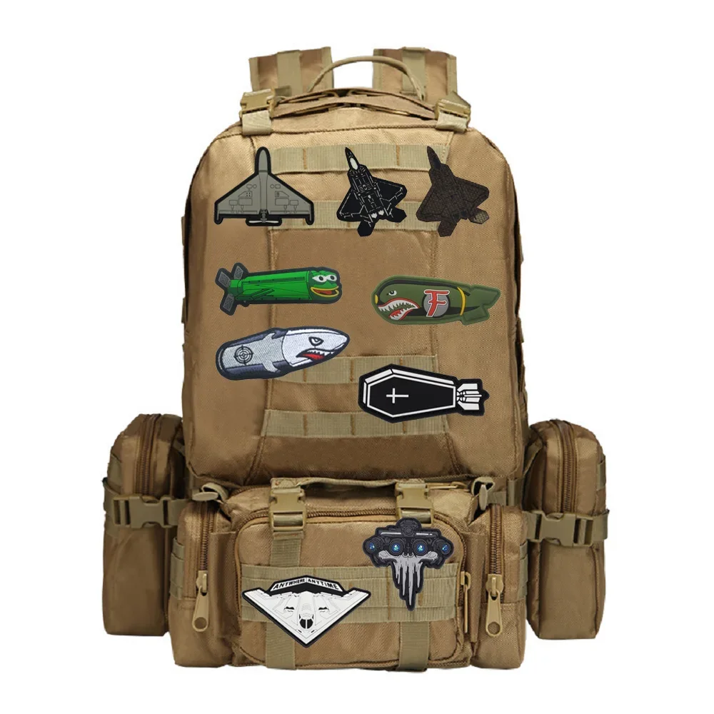 Accesorios para bolsa al aire libre, Dron de combate ruso, avión de combate, tiburón volador, helicóptero, insignia de moral, parche luminoso de PVC para mochila - imagen 3