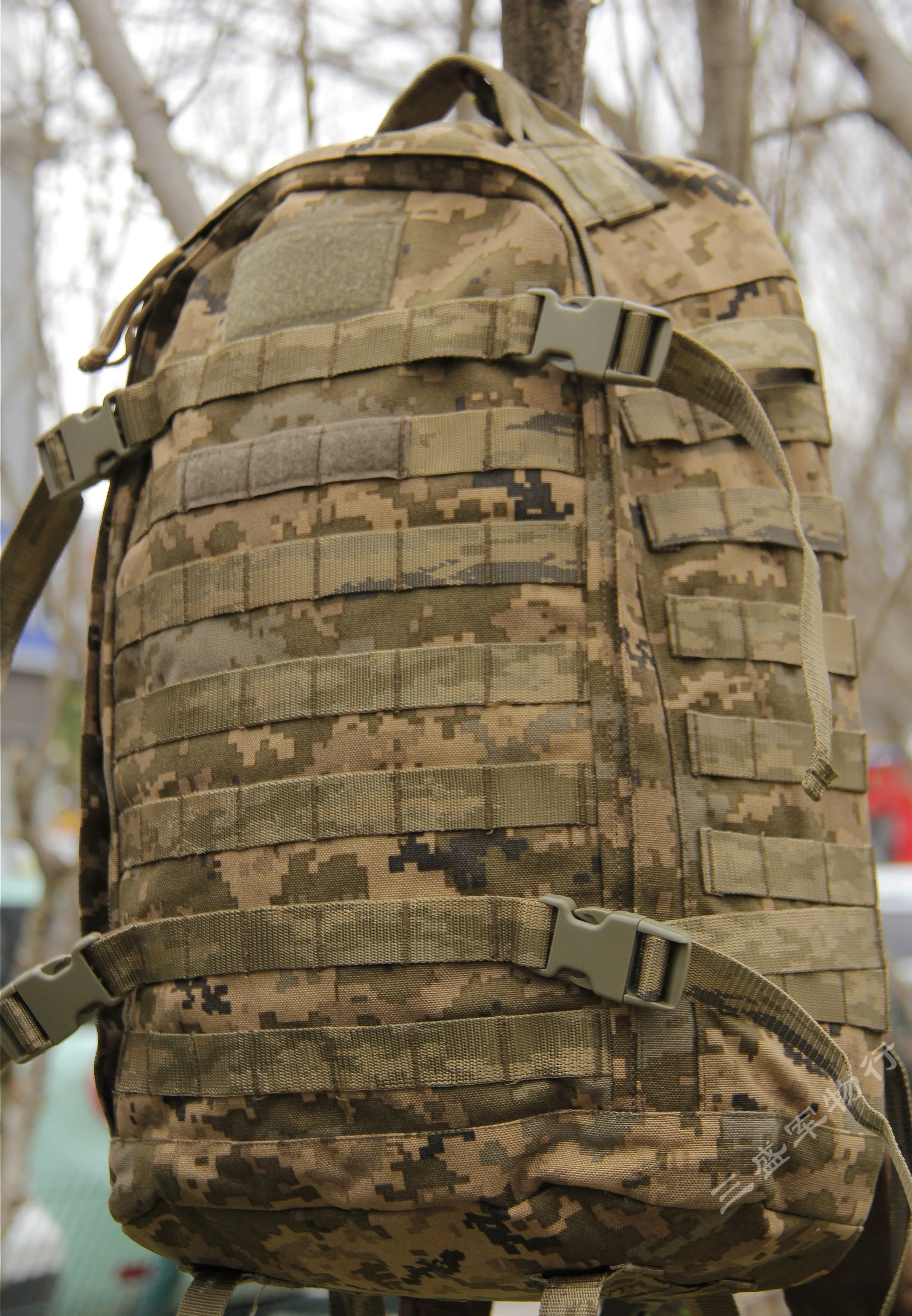 Mochila táctica de asalto multifuncional, 1000D, para caza al aire libre, Ucrania, Color MM-14, 35L - imagen 3