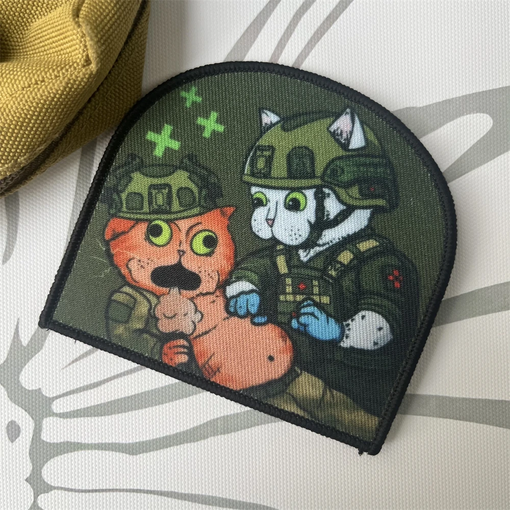 Parche de insignia de moral de rescate médico con aguja de descompresión, brazalete militar táctico, parches de gancho y bucle impresos - imagen 3