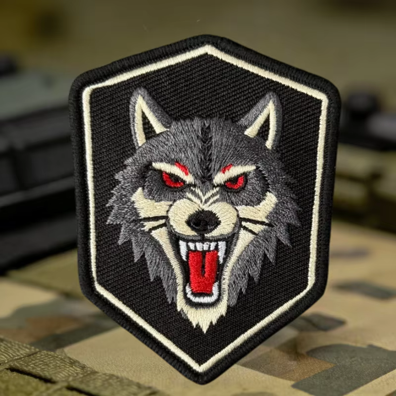Parche bordado cabeza de lobo táctico gancho y bucle para ropa - imagen 4