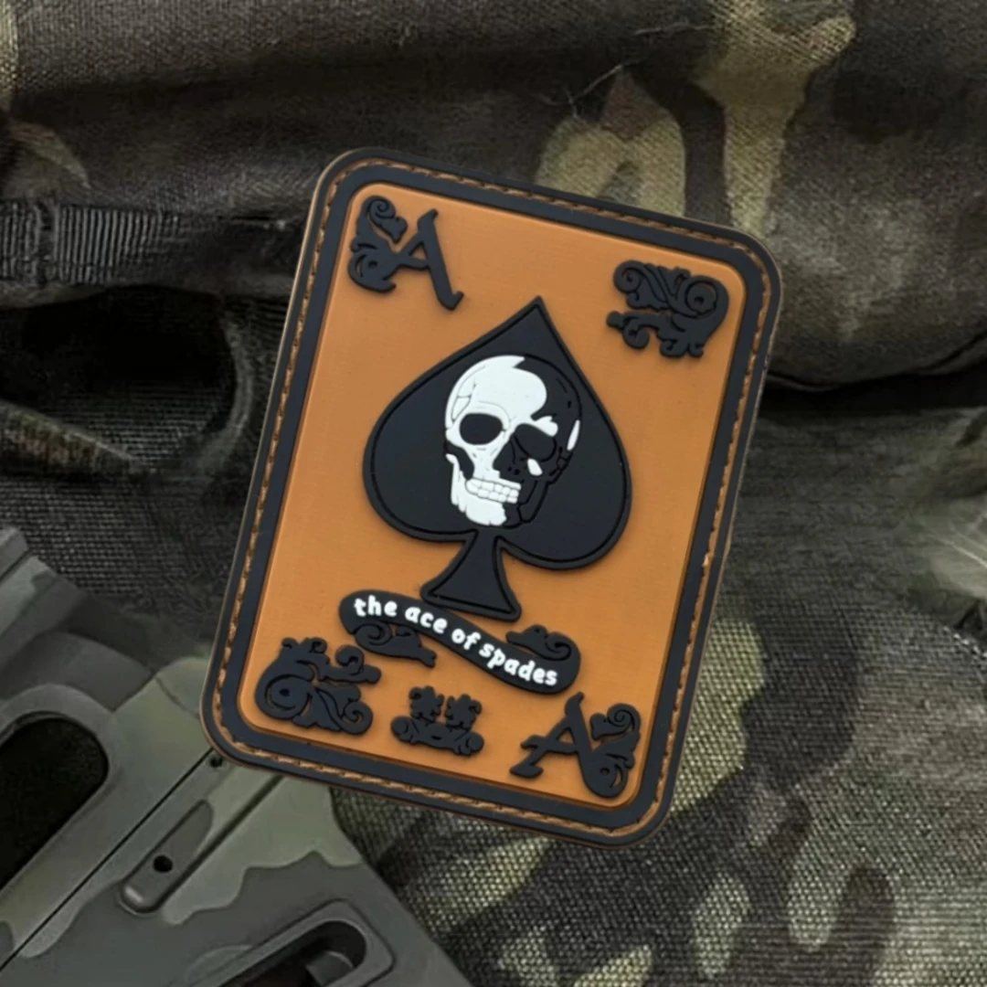 Parche de calavera de moral divertido "THE ACE OF SPADES", brazalete táctico, parches de gancho y bucle de PVC, mochila para exteriores, pegatinas con apliques personalizados - imagen 4