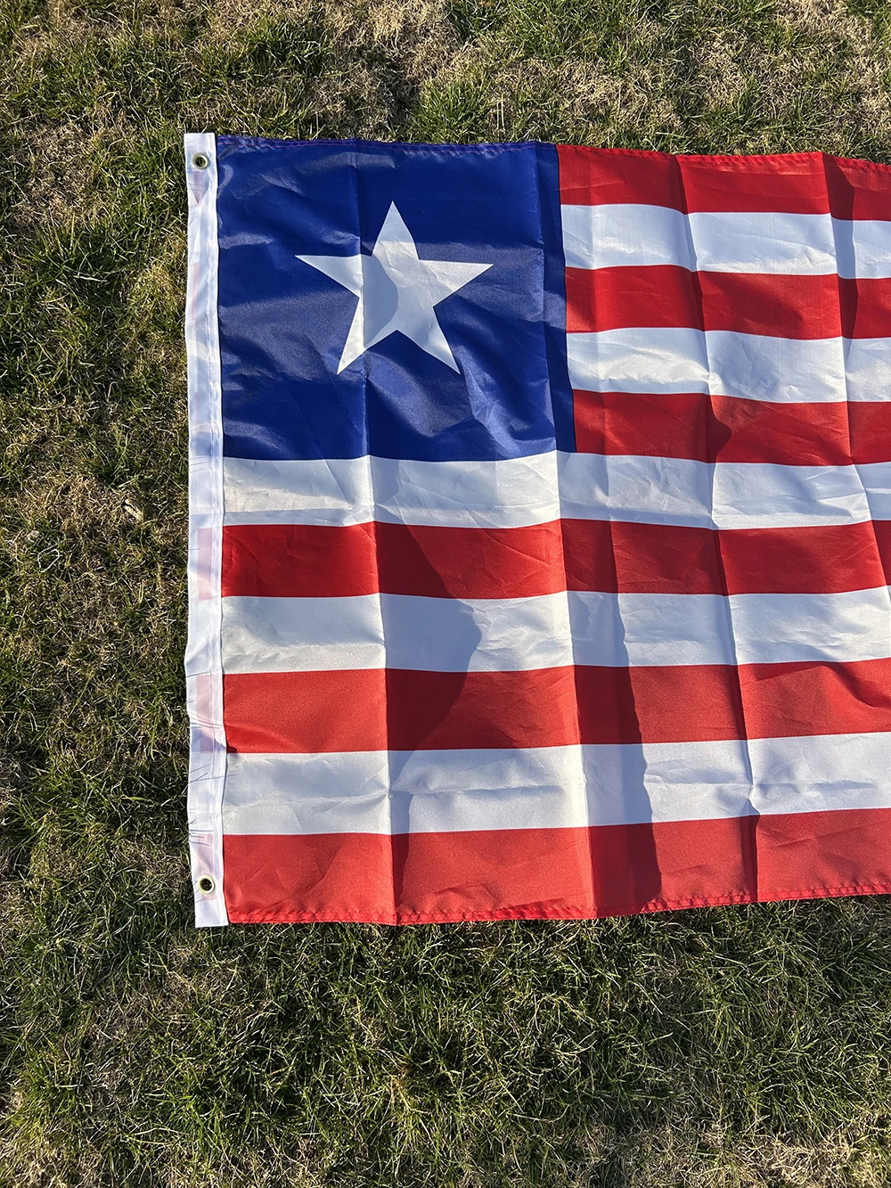 Bandera nacional de Liberia – Poliéster calidad superior para decoración - imagen 3