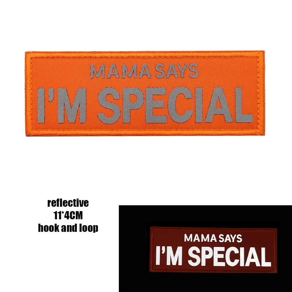 MAMA dice que soy especial, parches de gancho y bucle bordados, brazalete táctico, insignia de moral reflectante, pegatina luminosa para mochila - imagen 3