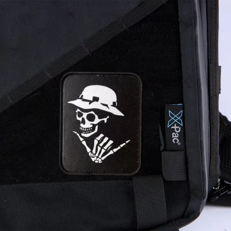 Parche táctico calavera con velcro – Insignia de moral para mochila - imagen 5