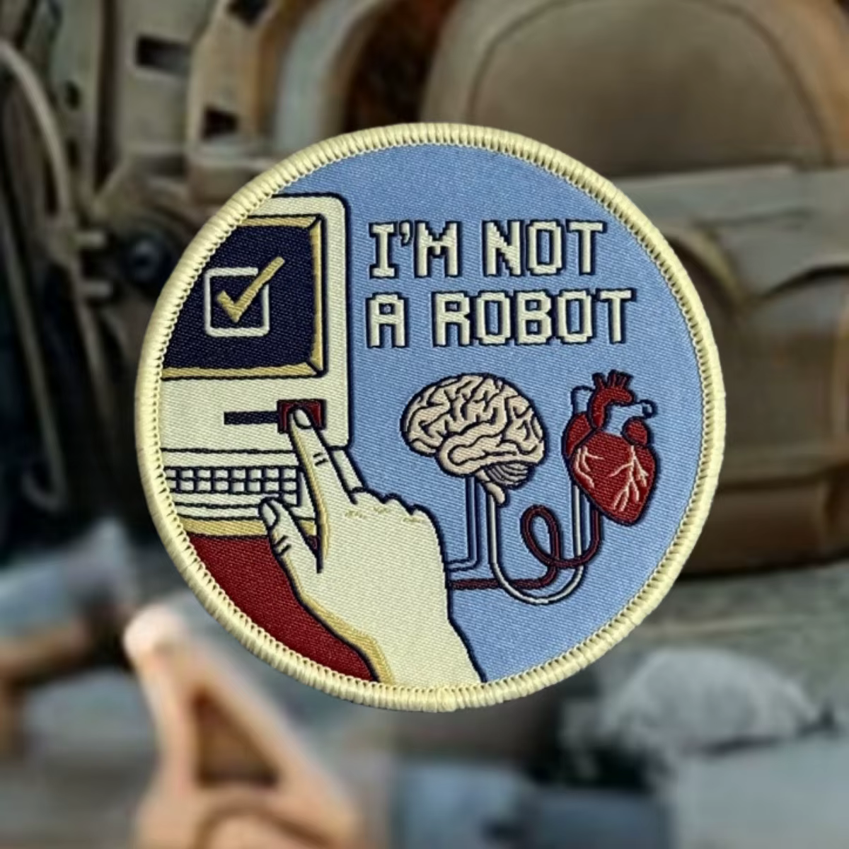 Parche táctico 'No soy un robot' – Etiqueta tejida gancho y bucle - imagen 2