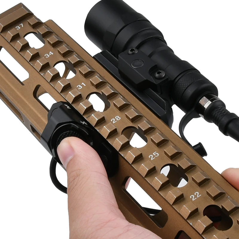 SureFir-linterna táctica de caza M300A M600C, luz de explorador con interruptor de presión ModButton, juego de interruptor de botón caliente compatible con riel MLOK - imagen 4