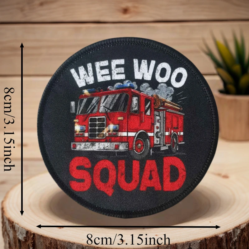 Parche táctico gancho y bucle camión bomberos Wee Woo - imagen 3