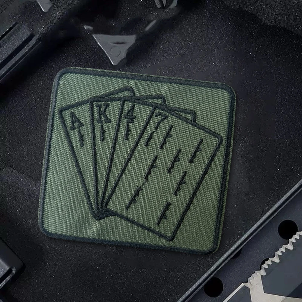 Parche táctico Ak47 con tarjeta de póker, parches bordados divertidos con gancho y bucle, insignia de moral, brazalete del ejército militar, pegatinas para mochila - imagen 5
