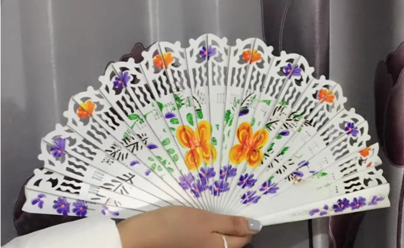 Abanico de madera de estilo español para mujer, ventilador de flores, Plegable, portátil, para baile al aire libre - imagen 5