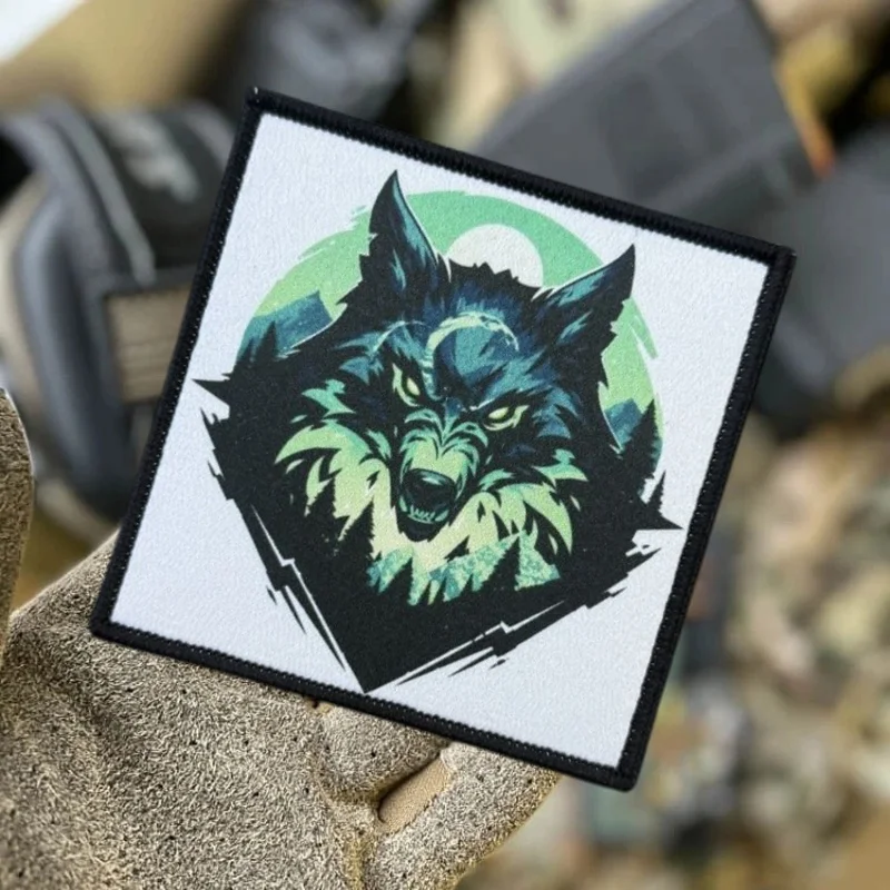Parche táctico con estampado de lobo para ropa, insignia de moral, parches con gancho, pegatinas para mochila, brazalete