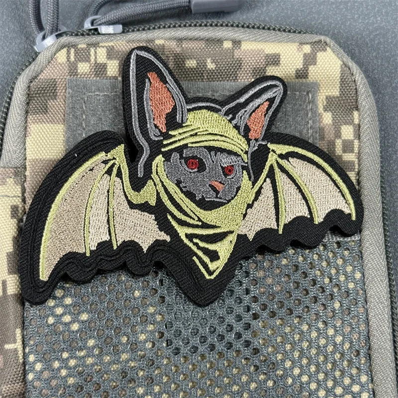 Parche táctico "Bat on The Headscarf", insignia de moral militar, gancho bordado y bucle, mochila, ropa, pegatina decorativa, brazalete