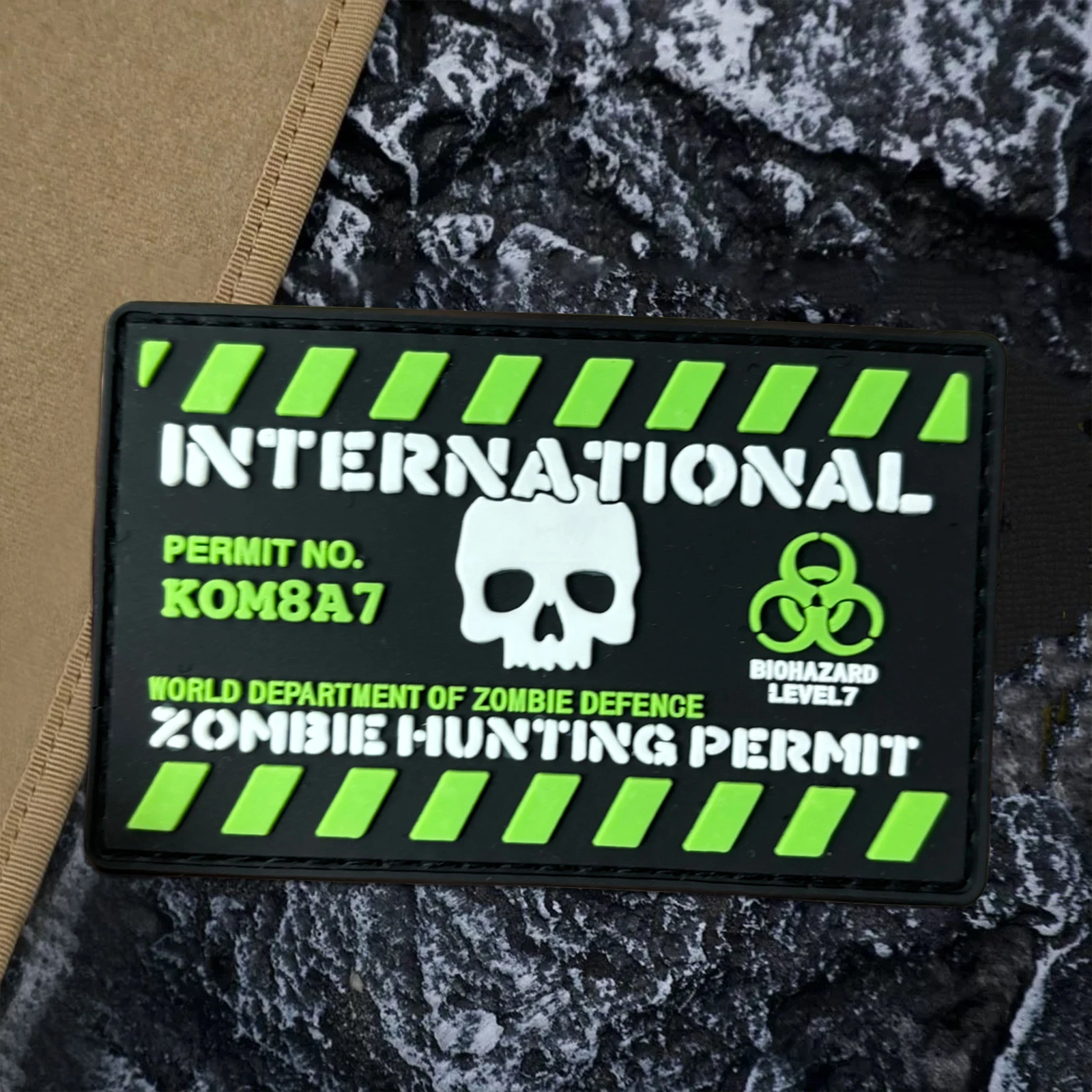 Parche táctico ZOMBIE HUNTING PERMIT, parches de gancho y bucle de PVC divertidos, insignia de moral Airsoft, brazalete del ejército militar, pegatinas para mochila - imagen 3