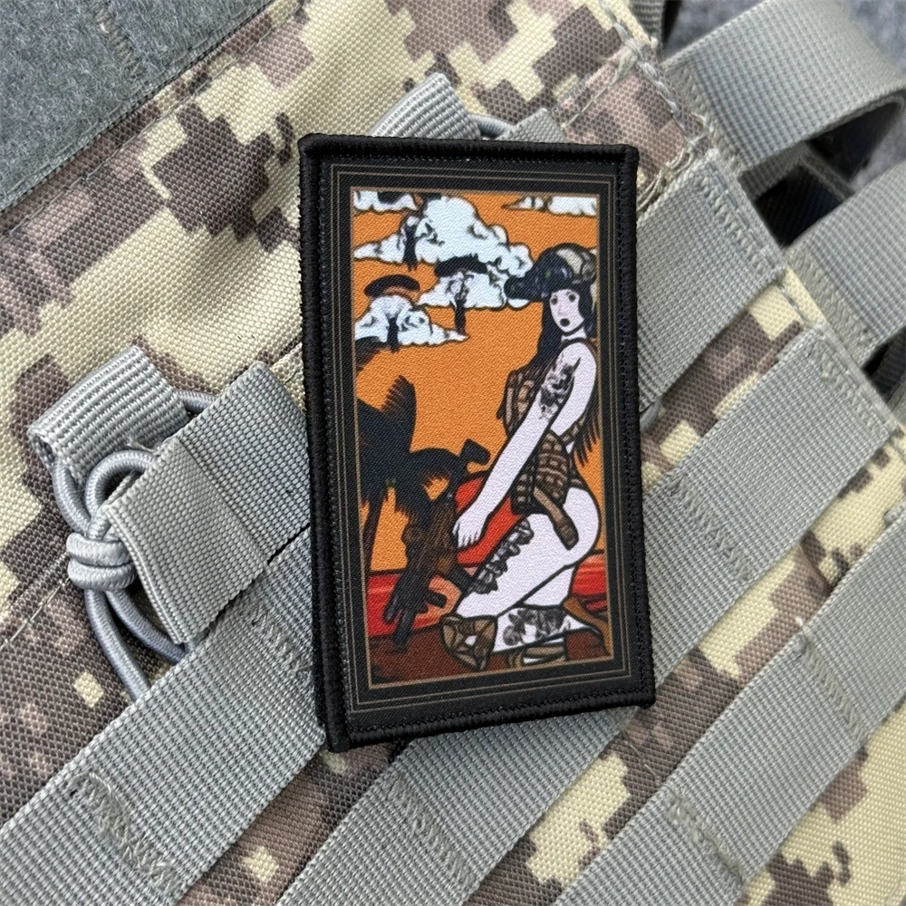 Guerrero Sexy mujer soldado impreso gancho y bucle mochila pegatina Chevron insignia de moral táctica parches brazalete del ejército militar - imagen 5