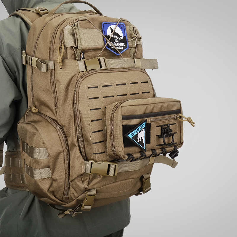Kit táctico MOLLE modular de accesorios para bolsa - imagen 4