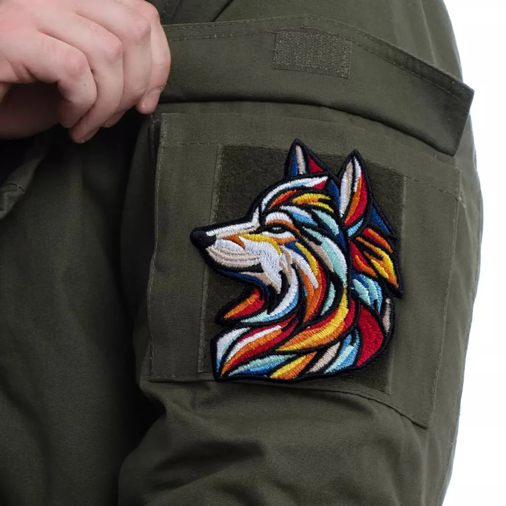 Parches tácticos de moral "cabeza de lobo arcoíris", parche bordado con gancho y bucle, insignia militar, brazalete, pegatinas para mochila