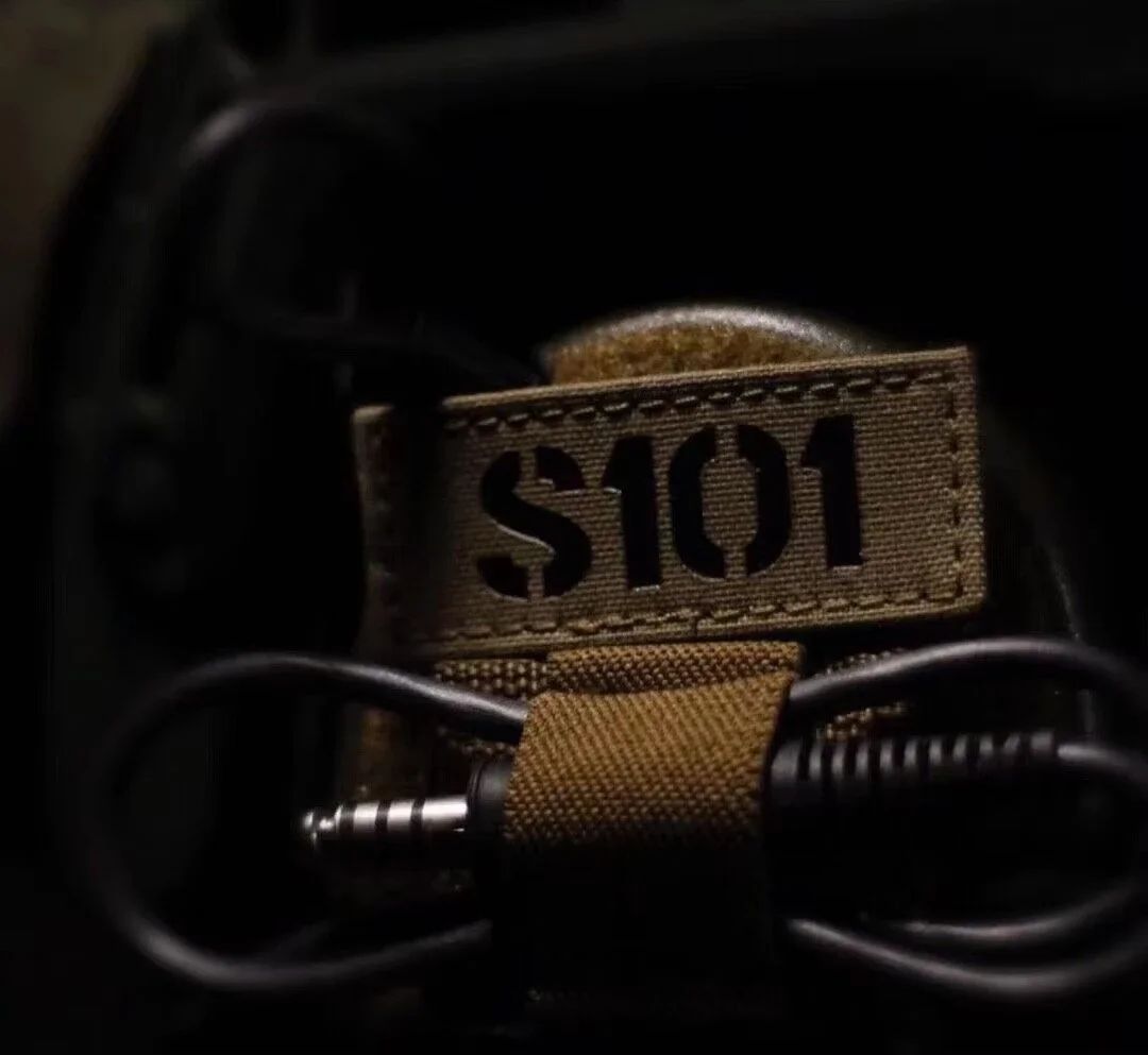 Cable auriculares tácticos casco – Conexión Walkie Talkie con velcro - imagen 3