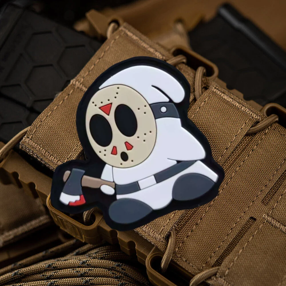 Máscara de Halloween fantasma con parche de hacha, gancho y bucle de dibujos animados, parche de PVC, brazalete, insignia de moral del ejército militar, brazalete, pegatinas para mochila - imagen 2