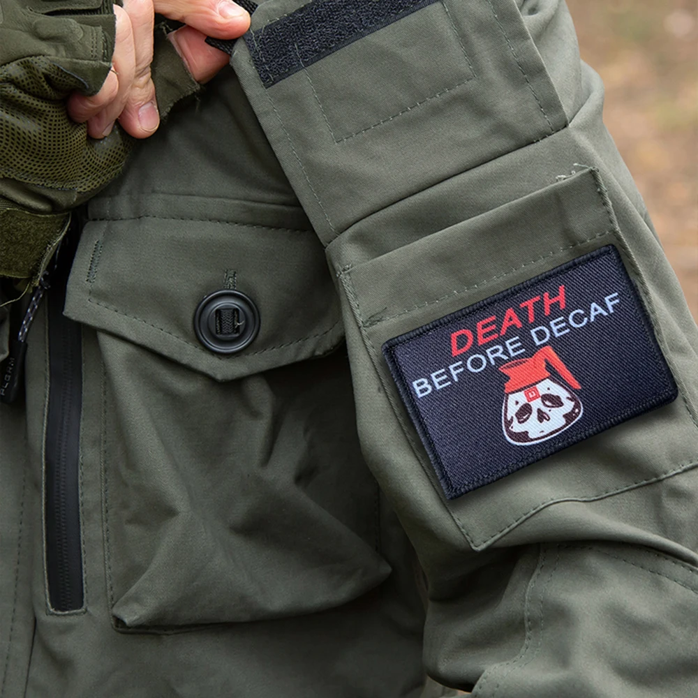 Parche táctico de calavera Death Before Decaf, parches divertidos de gancho y bucle, insignia de moral, brazalete del ejército militar, pegatinas para mochila - imagen 5