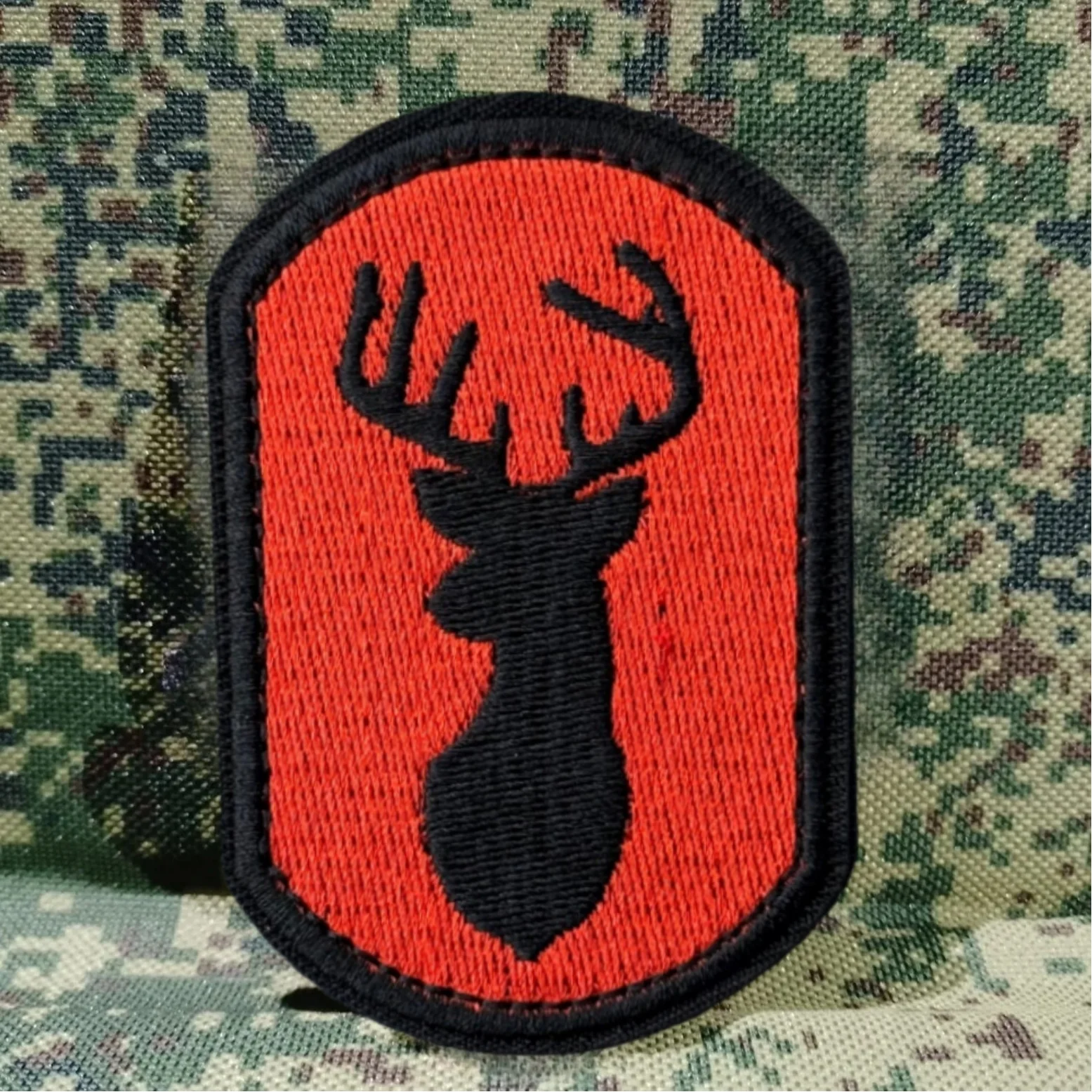Parche bordado táctico pistola naranja – Deer Hunter militar mochila