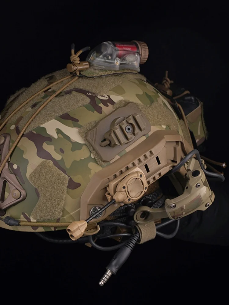 Adaptador de montaje de luz para casco al aire libre, soporte Universal para linterna, gancho y bucle, giratorio - imagen 3