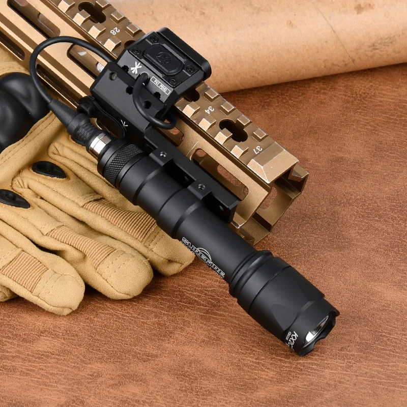 WADSN M600C Linterna táctica LED para rifle AR15 – Lámpara exploradora