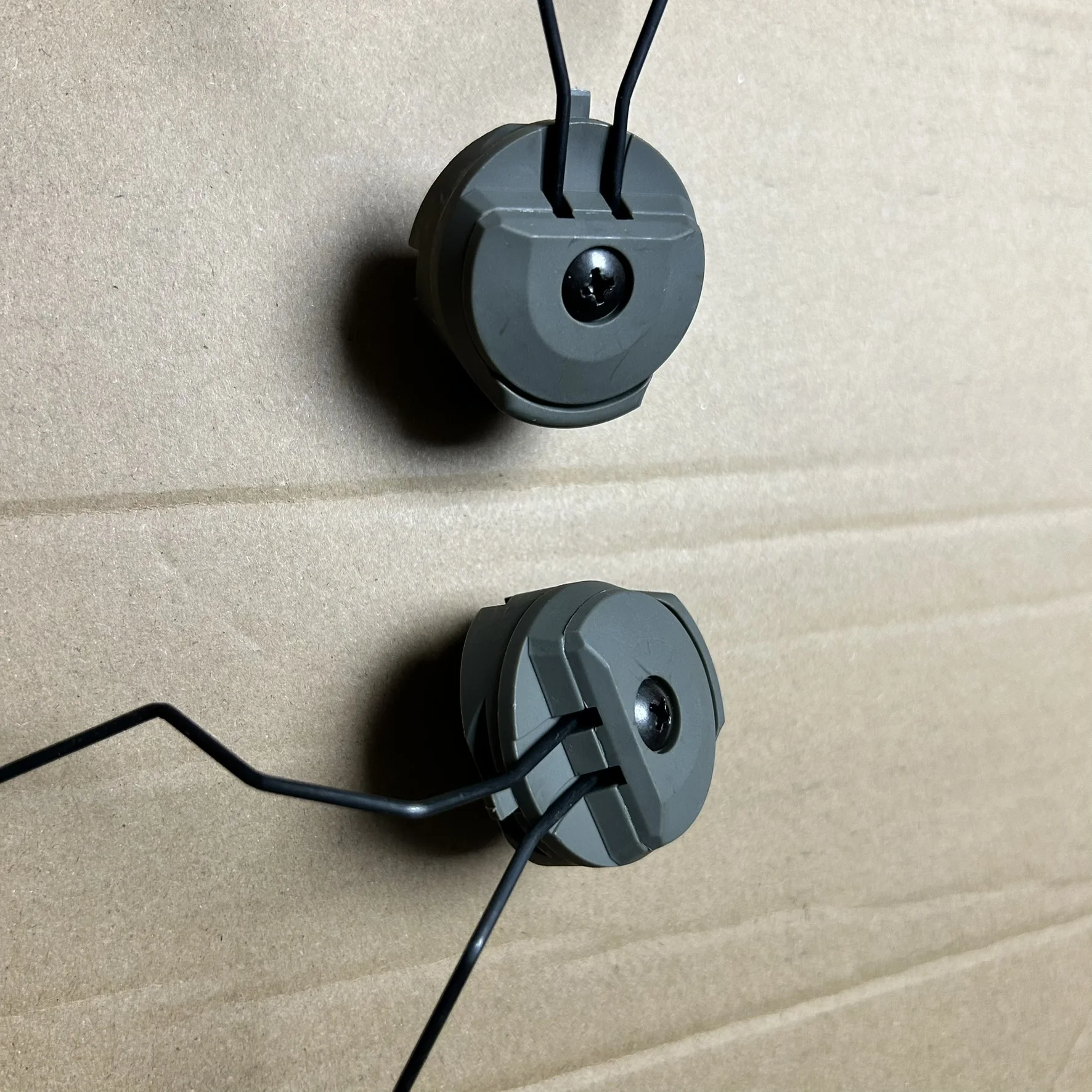 Adaptador de auriculares tácticos FMA para Sordin - Soporte de riel ARC para casco FAST con giro multiángulo - imagen 3