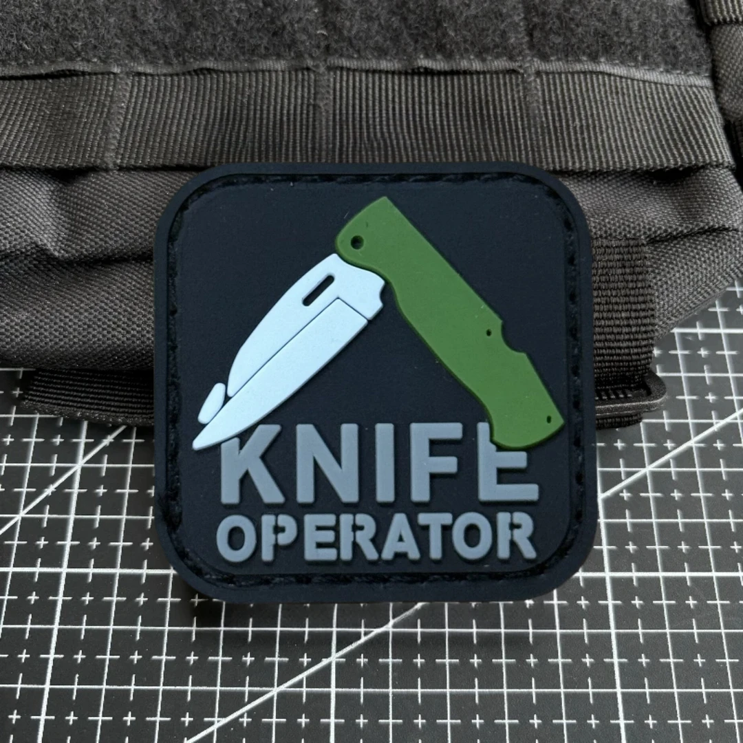 Parche de operador de cuchillo, insignia de moral táctica, emblema del ejército militar, pegatina para mochila, parches de gancho de PVC 3D para ropa - imagen 4