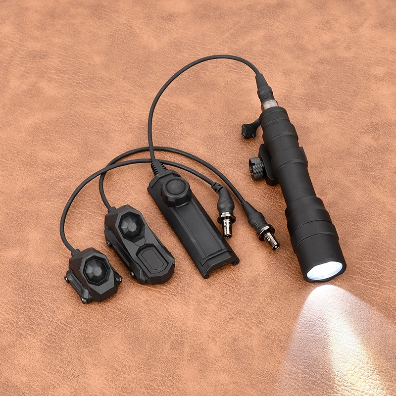 Linterna táctica WADSN M600DF para rifle con interruptor remoto - imagen 5