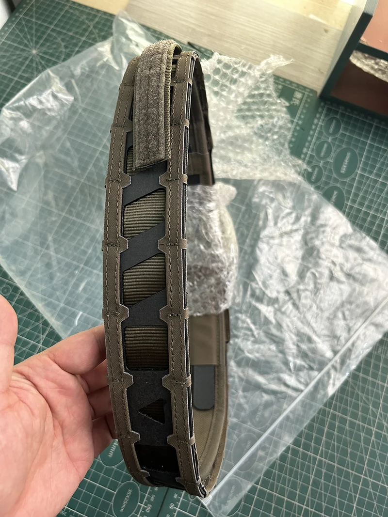 Cinturón de batalla magnético de liberación rápida con correas reforzadas con polímero CURV, diseño táctico Compatible con MOLLE - imagen 5