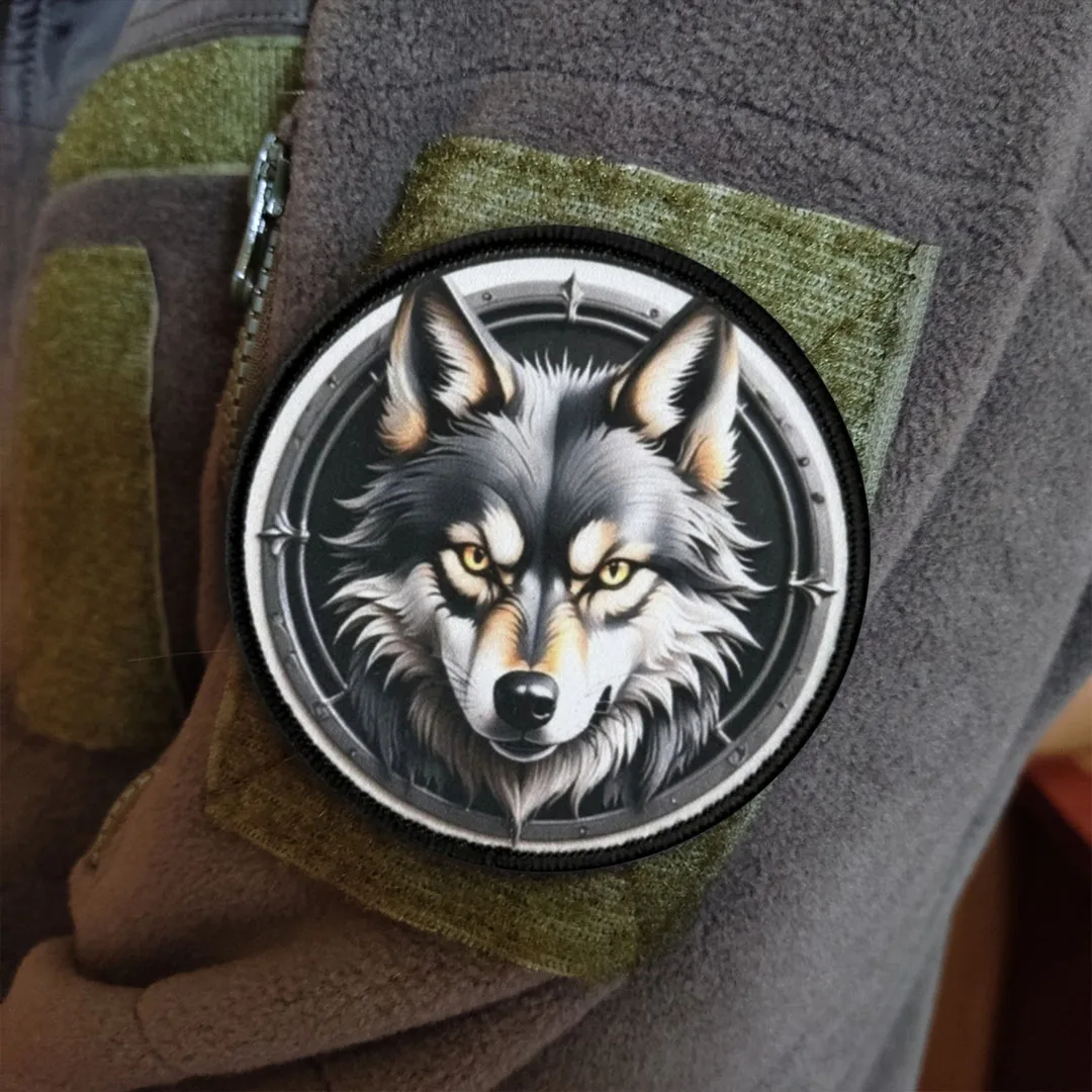 Parche táctico "Beautiful Rock Wolf", parches divertidos de gancho y bucle, insignia de moral, brazalete del ejército militar, pegatinas para mochila - imagen 3