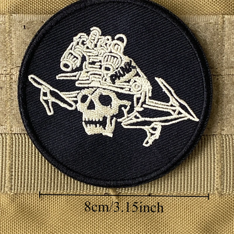 Parche táctico de calavera bordado, brazalete con gancho y bucle, insignia de moral militar, mochila, ropa, pegatina decorativa, brazalete - imagen 5
