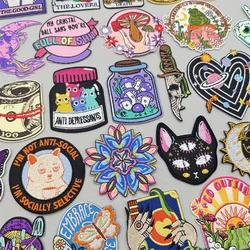 Parche bordado de seta cartoon termoadhesivo para planchar exteriores