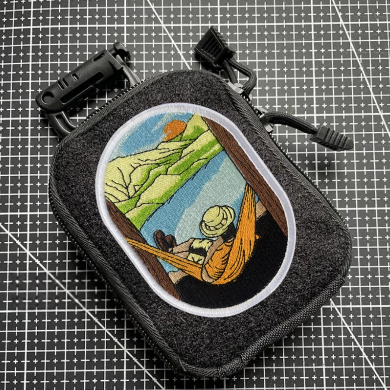 Parche Happy Camp, insignia bordada de moral táctica, gancho y bucle, mochila militar, ropa, accesorios decorativos, pegatina, brazalete - imagen 3