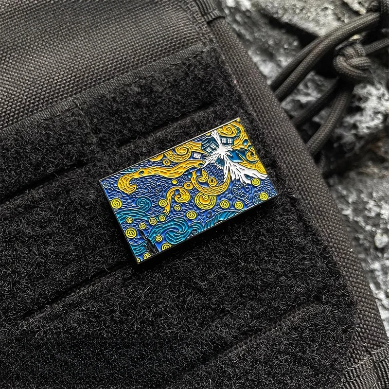 Van Gogh-pintura 3D de Metal pintado con gancho y bucle, brazalete artístico, estrella, cielo, Luna, noche, moral, insignia en la mochila, pegatina decorativa - imagen 2